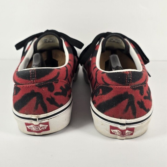 VANS Red and Black Tie Dye Skate Sneakers Shoes Men's Size 11 - Picture 5 of 8